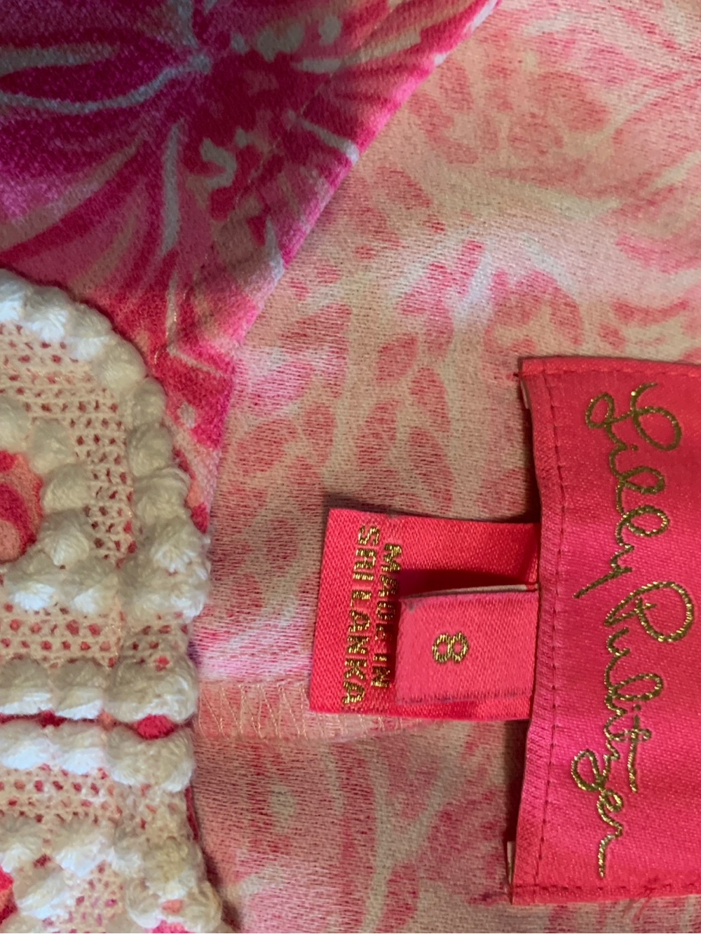 Lilly Pulitzer Hot Pink Floral Sleeveless Tank with White Scallop Trim - Picture 6 of 7